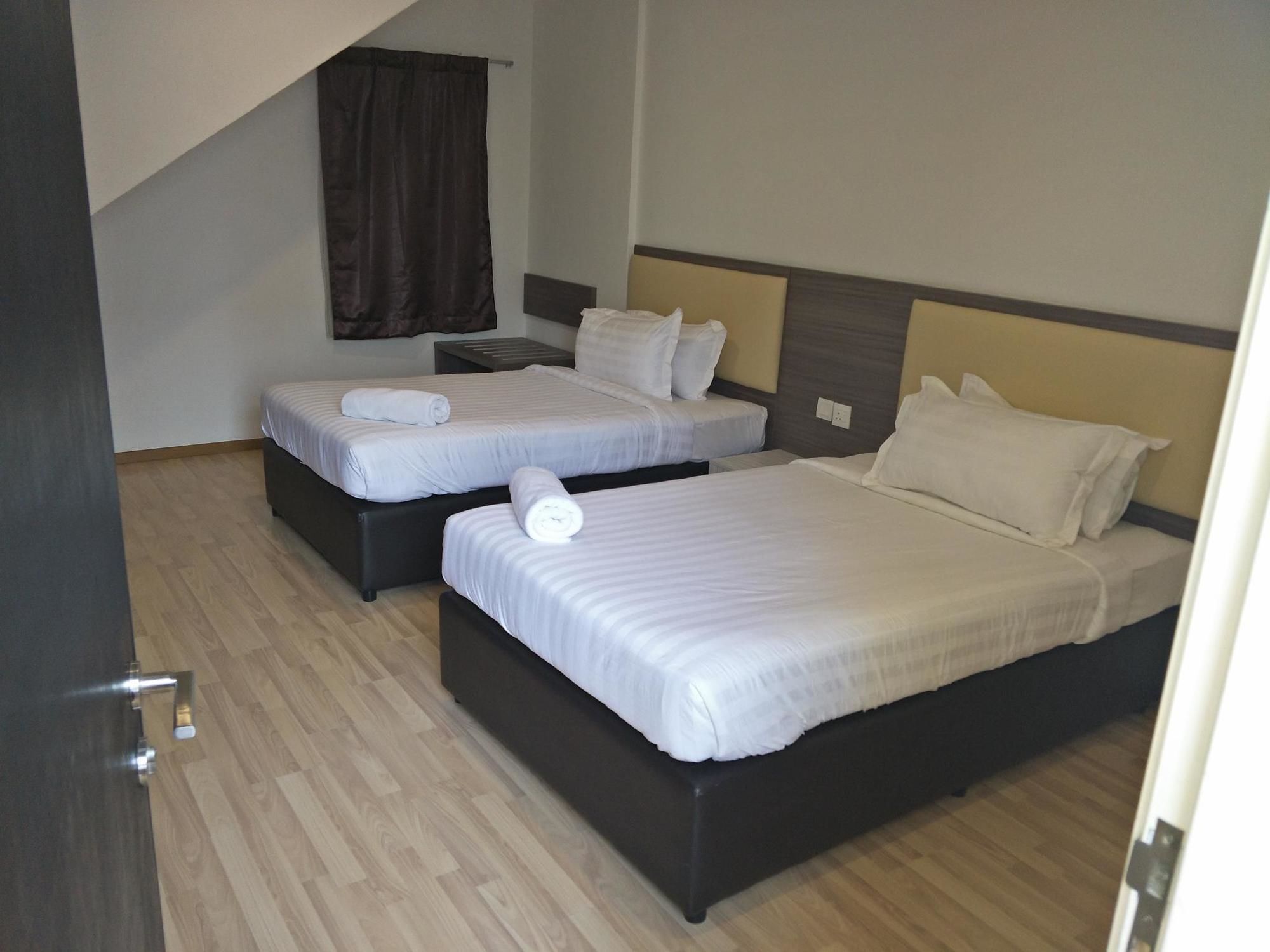 Gloria Swiss Apartment Melaka 艾尔克如 外观 照片